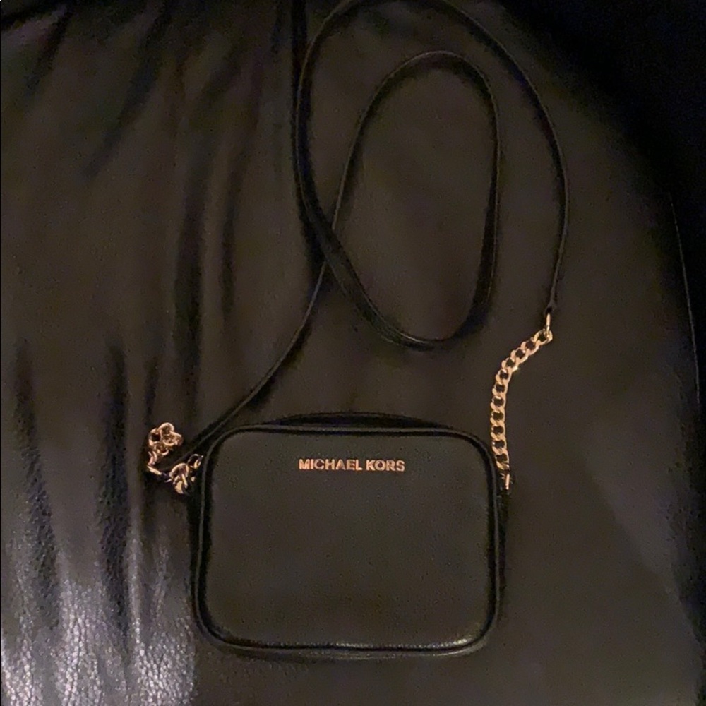 Michale Kors Purse 🖤